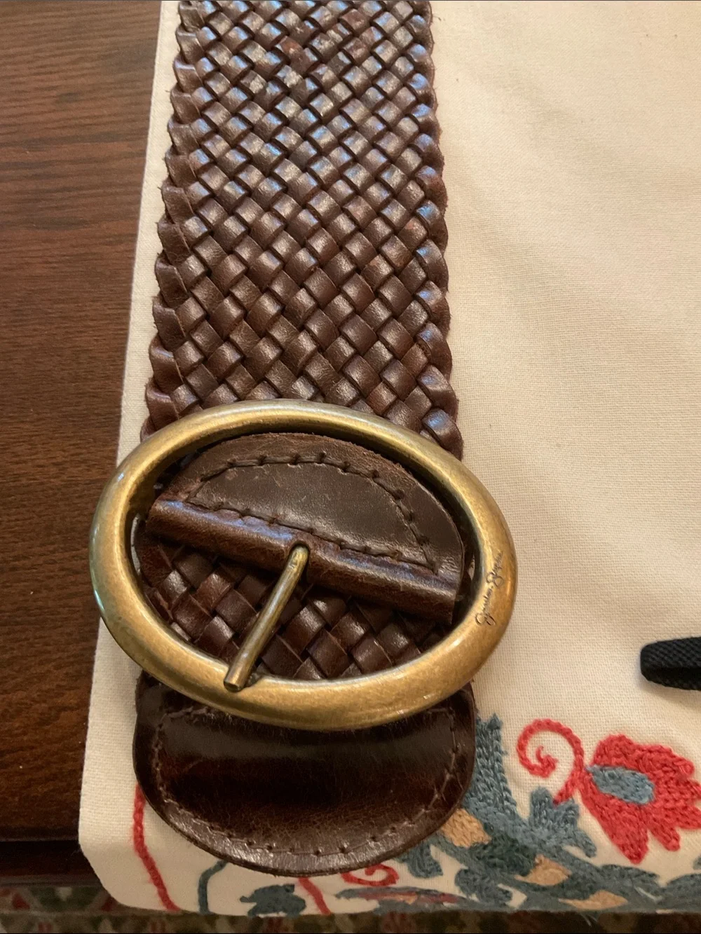 Fantastic Jessica Simpson Brown Leather Woven Belt.  Size L, 44.5” x 3+”.